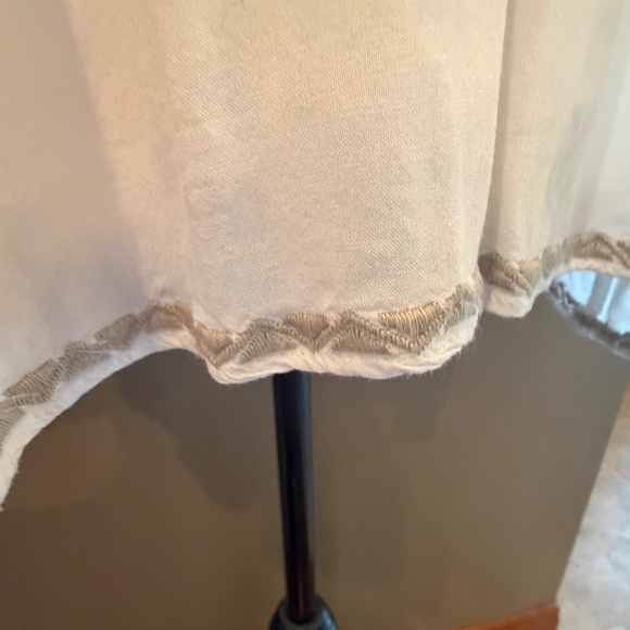 Chelsea & Theodore Boho Chic Blouse Bell Sleeve, Tan & Cream, Size Large - Picture 10 of 16